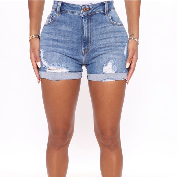 Rollin' Up Stretch Ripped Denim Shorts - Medium Blue Wash - Picture 2 of 2